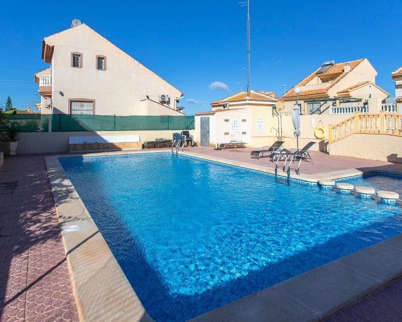 2 slaapkamer Villa te koop in Benijofar met zwembad garage - € 259.900 (Ref: 9866111)