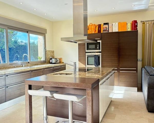 5 quarto Moradia para venda em La Alcayna, Molina de Segura com piscina garagem - 1 300 000 € (Ref: 9867600)