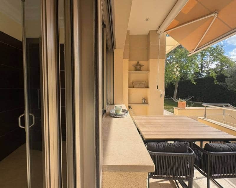 5 sypialnia Willa na sprzedaż w Miasto Murcja z basenem garażem - 1 300 000 € (Ref: 9867600)