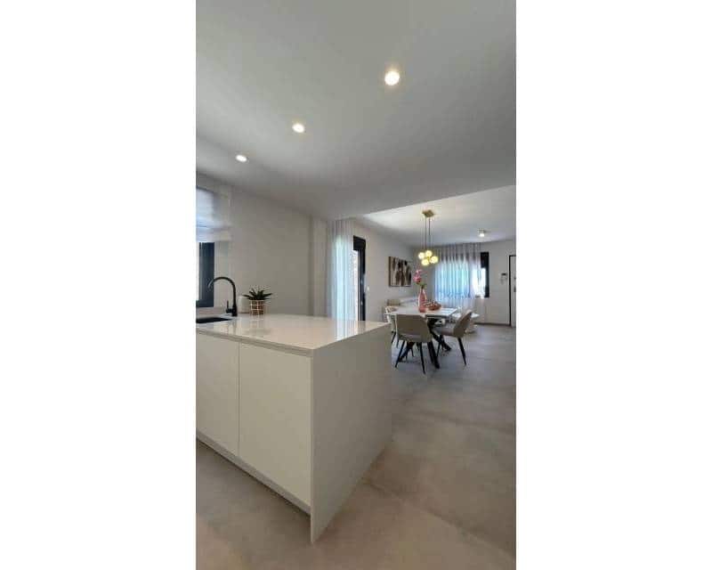 3 chambre Villa/Maison Semi-Mitoyenne à vendre à Pilar de la Horadada avec garage - 299 900 € (Ref: 9867710)