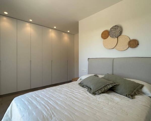 3 chambre Villa/Maison Semi-Mitoyenne à vendre à Pilar de la Horadada ciudad, Pilar de la Horadada avec garage - 299 900 € (Ref: 9867710)