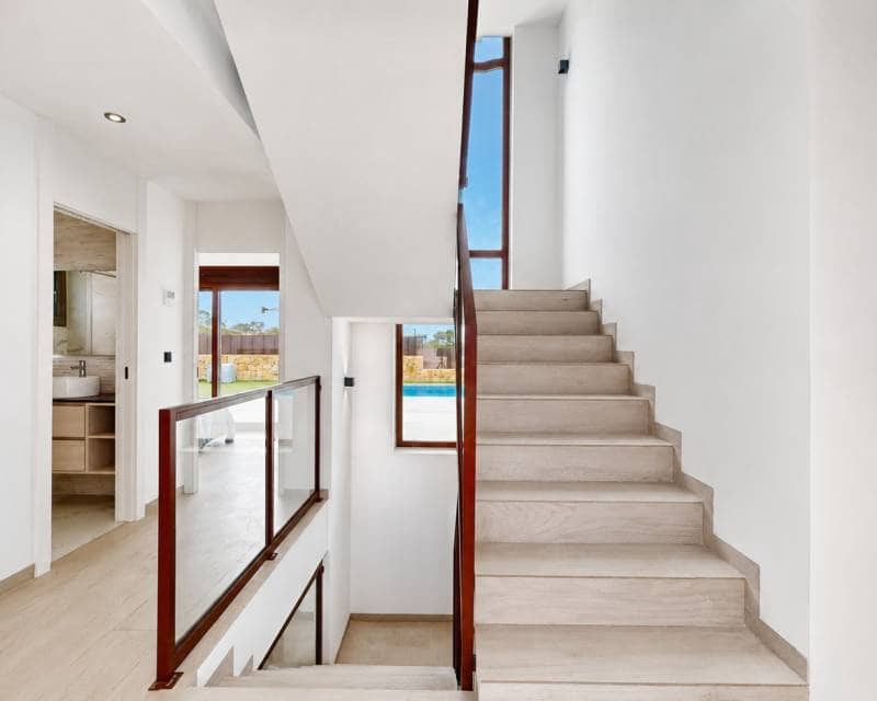 5 sypialnia Willa na sprzedaż w Finestrat z basenem - 800 000 € (Ref: 9872751)
