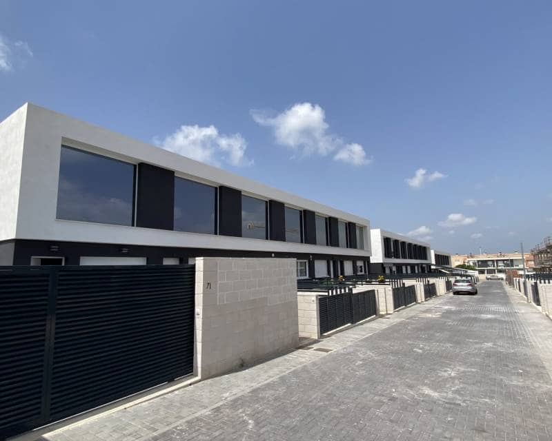 2 Zimmer Doppelhaus zu verkaufen in Gran Alacant mit Pool - 289.000 € (Ref: 9882634)
