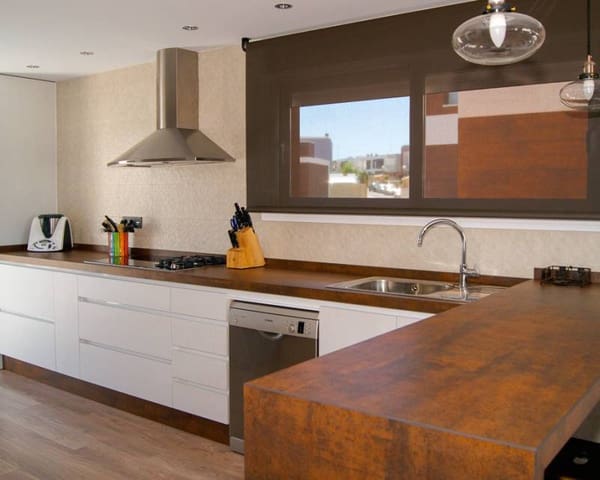 4 Zimmer Villa zu verkaufen in Monte y Mar, Santa Pola - 792.000 € (Ref: 9883624)