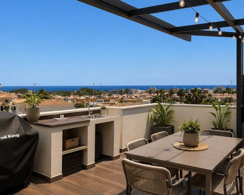 4 quarto Moradia para venda em Orihuela Costa com piscina garagem - 699 000 € (Ref: 9890699)