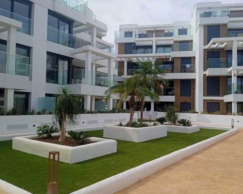 2 soveværelse Lejlighed til salg i Denia med swimmingpool - € 355.000 (Ref: 9891254)