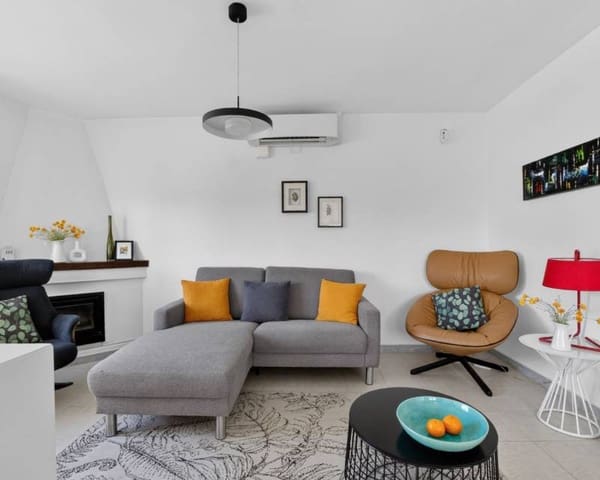 3 soveværelse Villa til salg i Nueva Torrevieja, Torrevieja med garage - € 399.000 (Ref: 9891352)