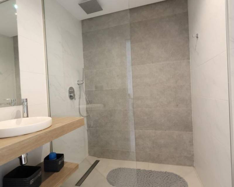 Casa de 2 habitaciones en El Raso en venta con piscina garaje - 255.000 € (Ref: 9893001)
