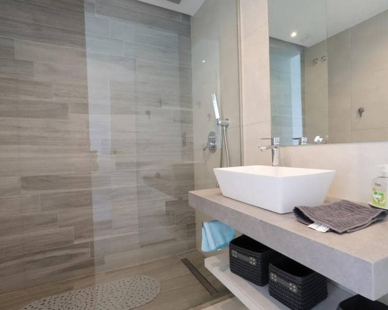 Casa de 2 habitaciones en El Raso en venta con piscina garaje - 255.000 € (Ref: 9893001)