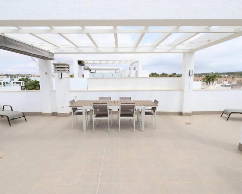 Casa de 2 habitaciones en El Raso en venta con piscina garaje - 255.000 € (Ref: 9893001)