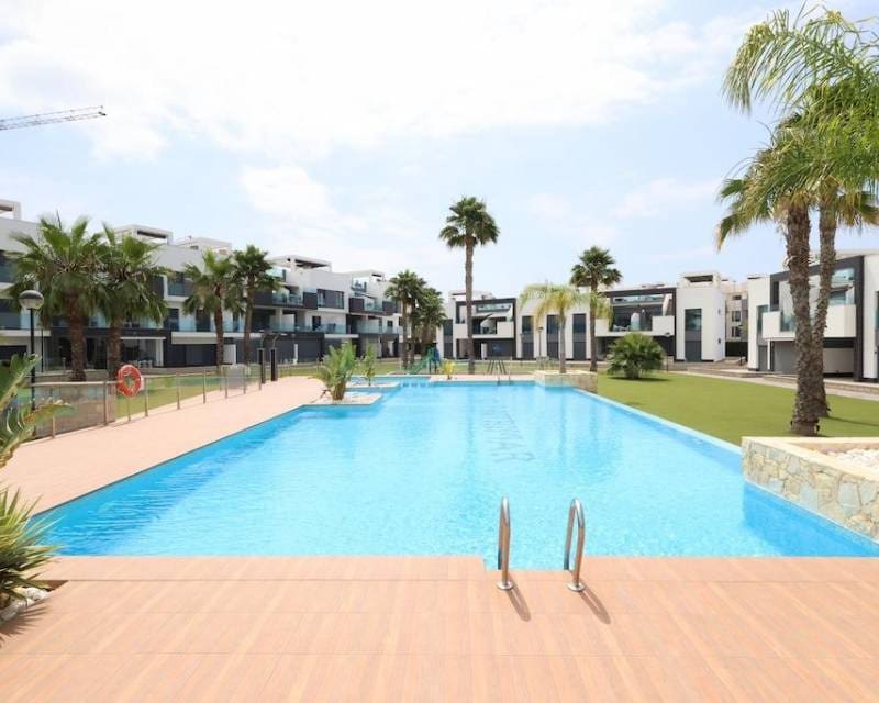 Casa de 2 habitaciones en El Raso en venta con piscina garaje - 255.000 € (Ref: 9893001)
