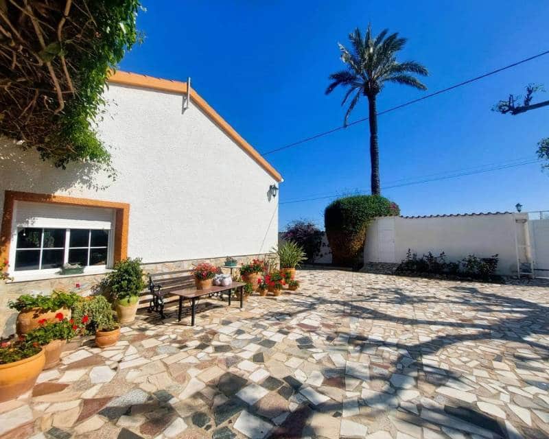 5 soverom Finca/Herregård til salgs i La Marina del Pinet med garasje - € 570 000 (Ref: 9893103)