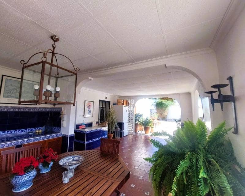 5 soverom Finca/Herregård til salgs i La Marina del Pinet med garasje - € 570 000 (Ref: 9893103)