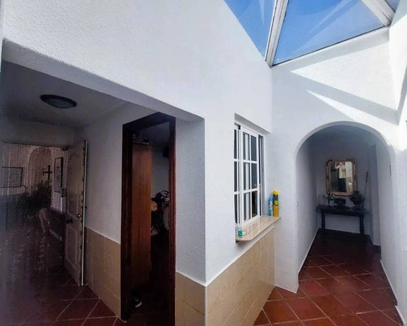 5 soverom Finca/Herregård til salgs i La Marina del Pinet med garasje - € 570 000 (Ref: 9893103)