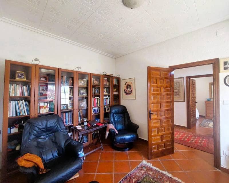 5 soverom Finca/Herregård til salgs i La Marina del Pinet med garasje - € 570 000 (Ref: 9893103)
