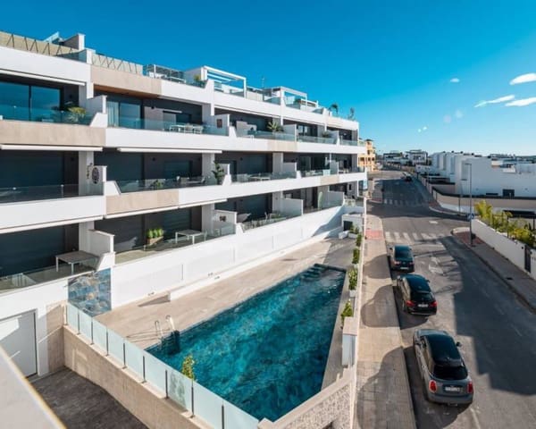 Ático de 2 habitaciones en Benijófar en venta con piscina - 359.000 € (Ref: 9895193)