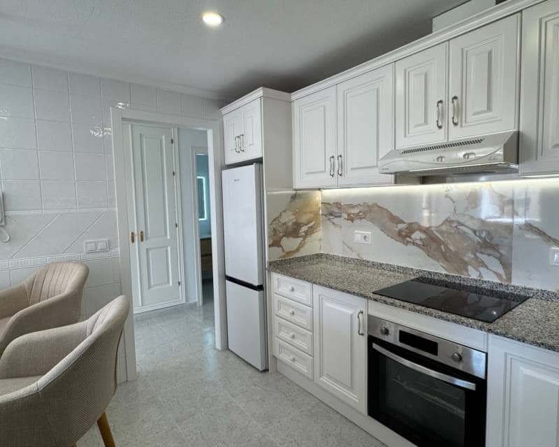 2 slaapkamer Appartement te koop in Campoamor met zwembad - € 220.000 (Ref: 9902034)