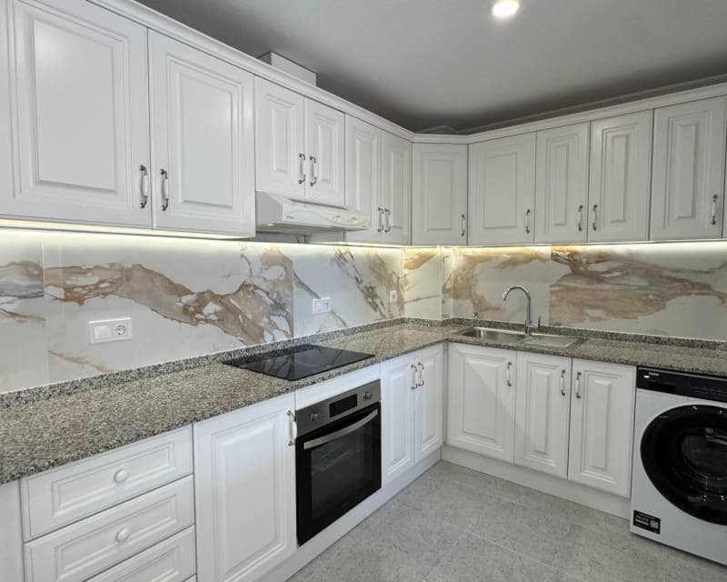 2 slaapkamer Appartement te koop in Campoamor met zwembad - € 220.000 (Ref: 9902034)