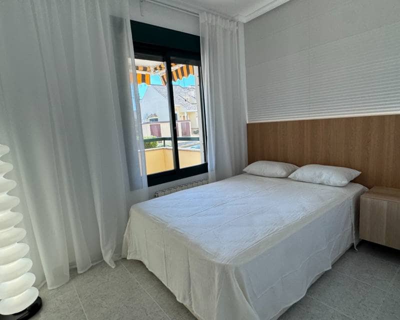 2 slaapkamer Appartement te koop in Campoamor met zwembad - € 220.000 (Ref: 9902034)