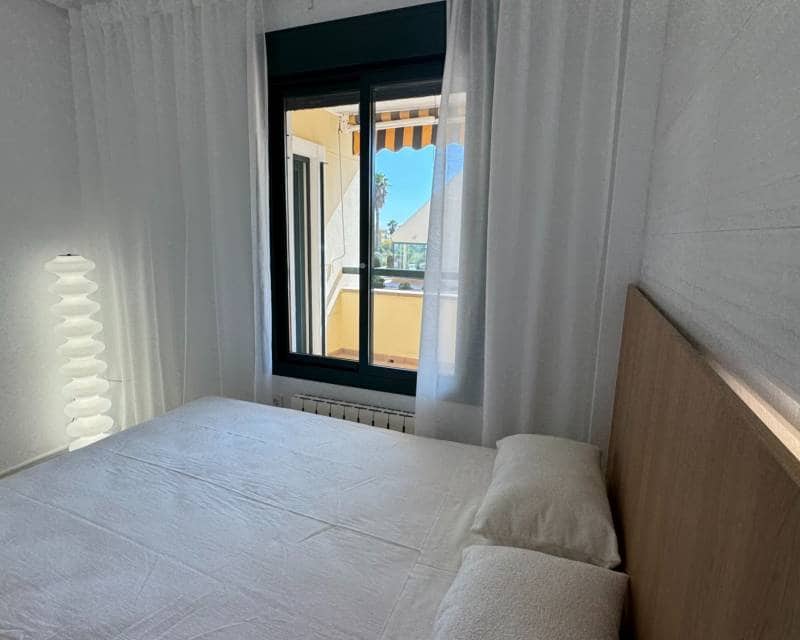 2 slaapkamer Appartement te koop in Campoamor met zwembad - € 220.000 (Ref: 9902034)