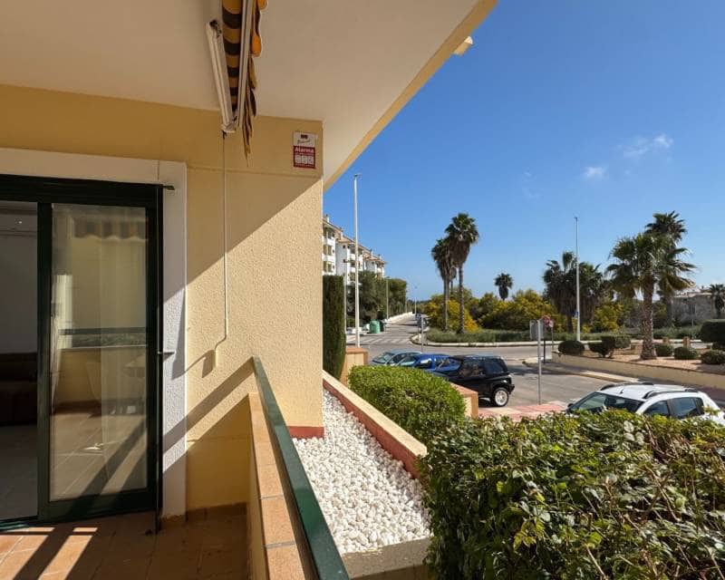 2 slaapkamer Appartement te koop in Campoamor met zwembad - € 220.000 (Ref: 9902034)