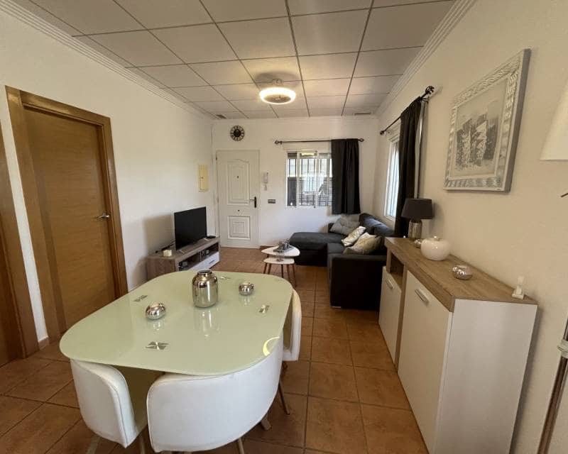 2 chambre Villa/Maison à vendre à Los Urrutias avec piscine garage - 209 000 € (Ref: 9902266)
