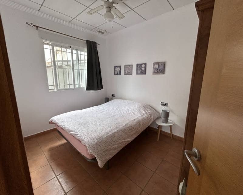 2 chambre Villa/Maison à vendre à Los Urrutias avec piscine garage - 209 000 € (Ref: 9902266)