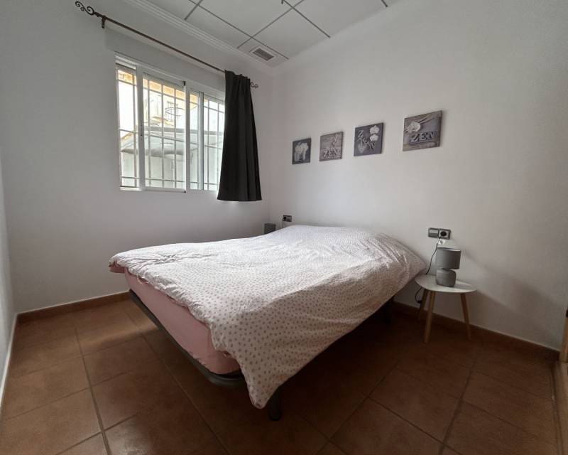 2 chambre Villa/Maison à vendre à Los Urrutias avec piscine garage - 209 000 € (Ref: 9902266)