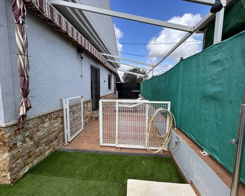 2 chambre Villa/Maison à vendre à Los Urrutias avec piscine garage - 209 000 € (Ref: 9902266)