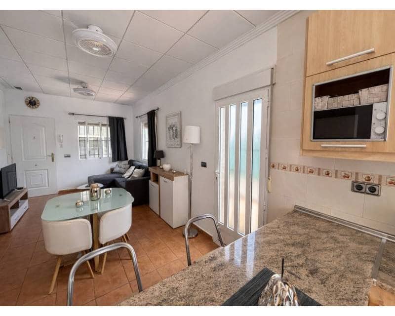 2 bedroom Villa for sale in Los Urrutias with pool garage - € 199,999 (Ref: 9902266)