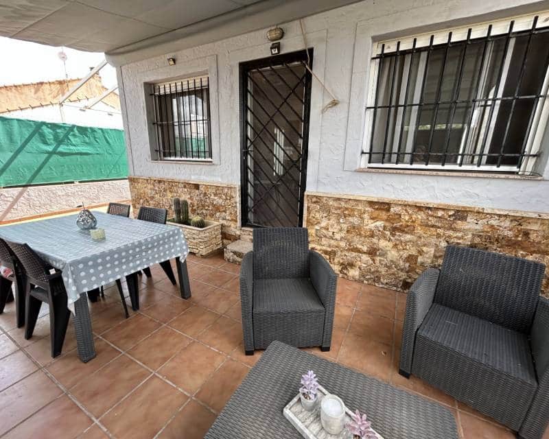 2 bedroom Villa for sale in Los Urrutias with pool garage - € 199,999 (Ref: 9902266)