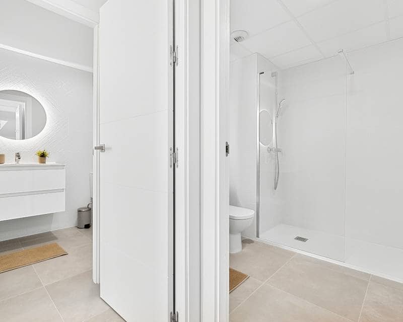 2 soveværelse Lejlighed til salg i Orihuela Costa med swimmingpool - € 369.000 (Ref: 9902267)