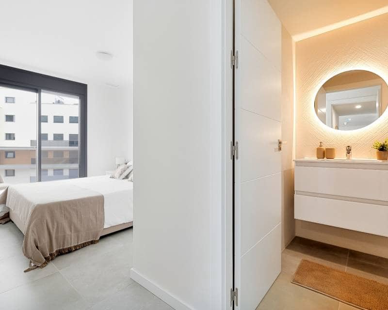 2 soveværelse Lejlighed til salg i Orihuela Costa med swimmingpool - € 369.000 (Ref: 9902267)
