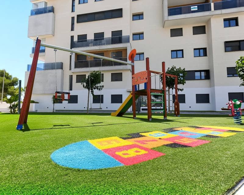 2 soveværelse Lejlighed til salg i Orihuela Costa med swimmingpool - € 369.000 (Ref: 9902267)