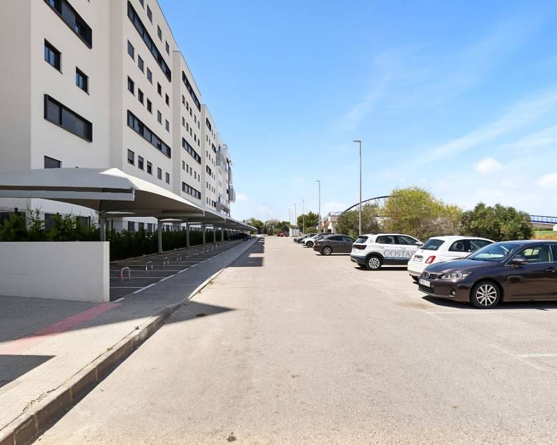 2 soveværelse Lejlighed til salg i Orihuela Costa med swimmingpool - € 369.000 (Ref: 9902267)