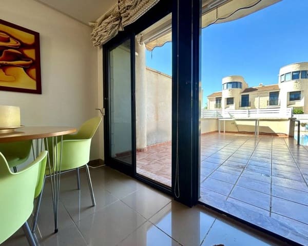 3 makuuhuone Rivitalo myytävänä paikassa Aguamarina, Orihuela mukana uima-altaan 
autotalli - 319 900 € (Ref: 9908978)