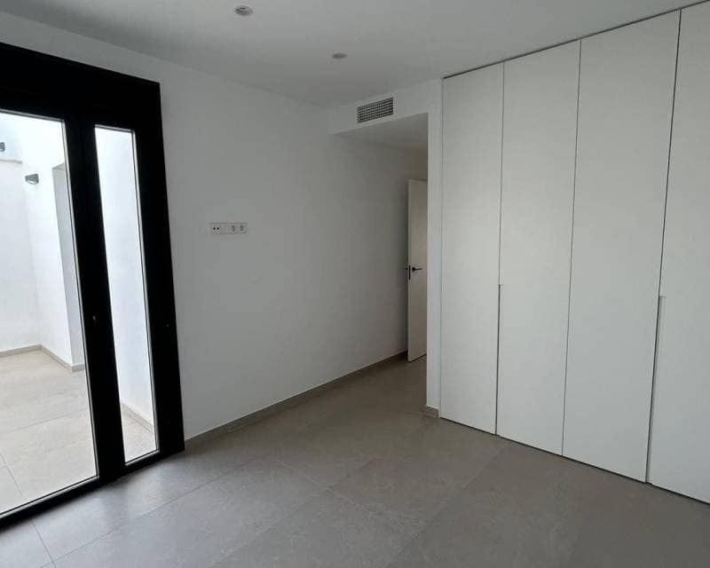 3 soverom Hus til salgs i Alhama de Murcia med svømmebasseng - € 222 900 (Ref: 9909081)