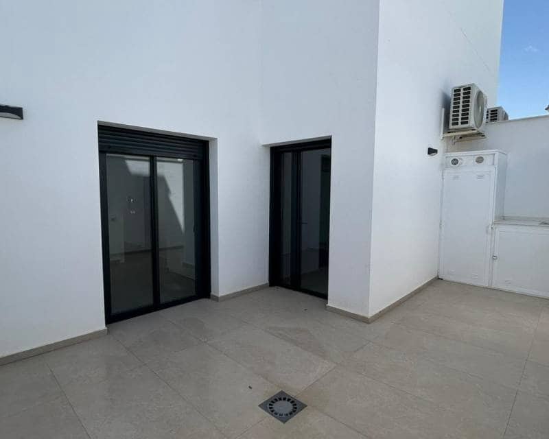 3 soverom Hus til salgs i Alhama de Murcia med svømmebasseng - € 222 900 (Ref: 9909081)