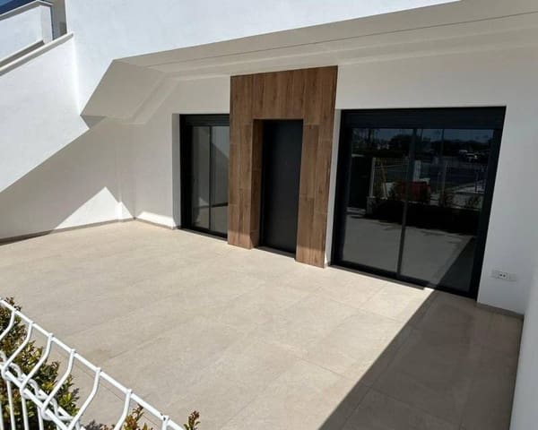 3 soverom Hus til salgs i Alhama de Murcia med svømmebasseng - € 222 900 (Ref: 9909081)