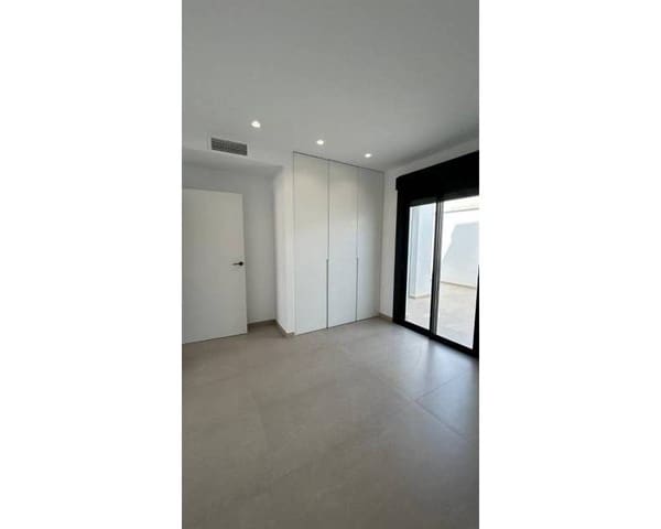 3 soverom Hus til salgs i Alhama de Murcia med svømmebasseng - € 222 900 (Ref: 9909081)