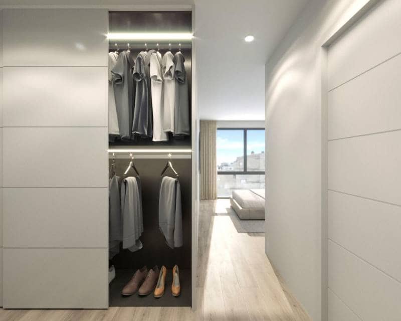 2 slaapkamer Penthouse te koop in Torrevieja met zwembad - € 349.000 (Ref: 9909477)