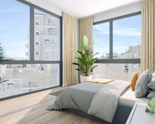 2 slaapkamer Penthouse te koop in Parque de las Naciones, Torrevieja met zwembad - € 349.000 (Ref: 9909477)