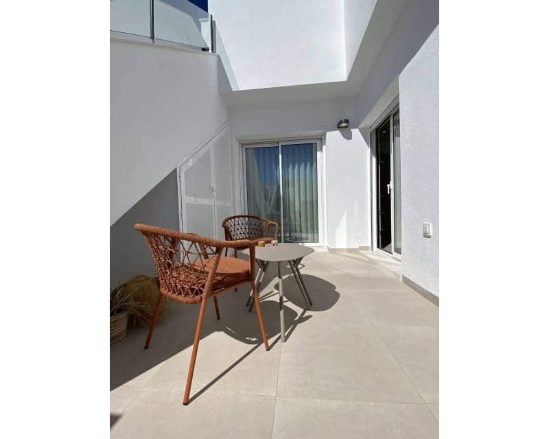 3 sovrum Hus till salu i Pilar de la Horadada med pool - 379 900 € (Ref: 9911770)