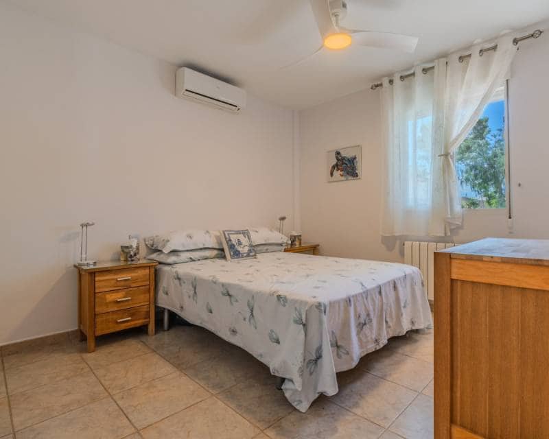3 sypialnia Finka/Dom wiejski na sprzedaż w San Miguel de Salinas z basenem garażem - 999 900 € (Ref: 9911873)