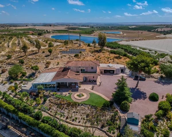 3 sypialnia Finka/Dom wiejski na sprzedaż w San Miguel de Salinas z basenem garażem - 999 900 € (Ref: 9911873)