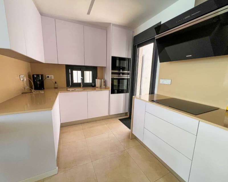 Chalet de 3 habitaciones en San Miguel de Salinas en venta con piscina garaje - 399.000 € (Ref: 9912262)