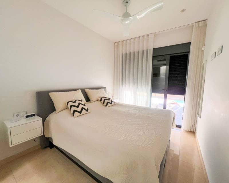 Chalet de 3 habitaciones en San Miguel de Salinas en venta con piscina garaje - 399.000 € (Ref: 9912262)
