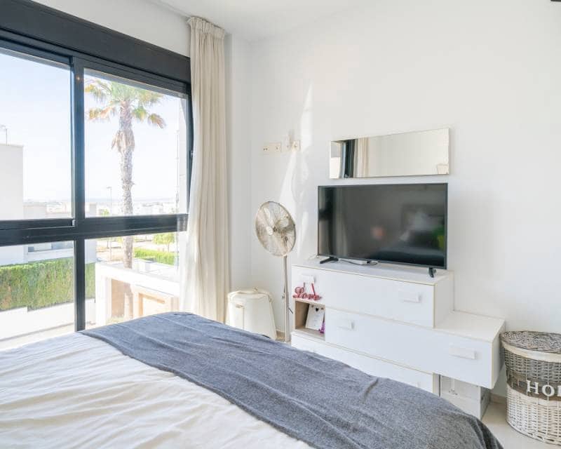 3 chambre Villa/Maison à vendre à Ciudad Quesada avec piscine garage - 399 000 € (Ref: 9924967)