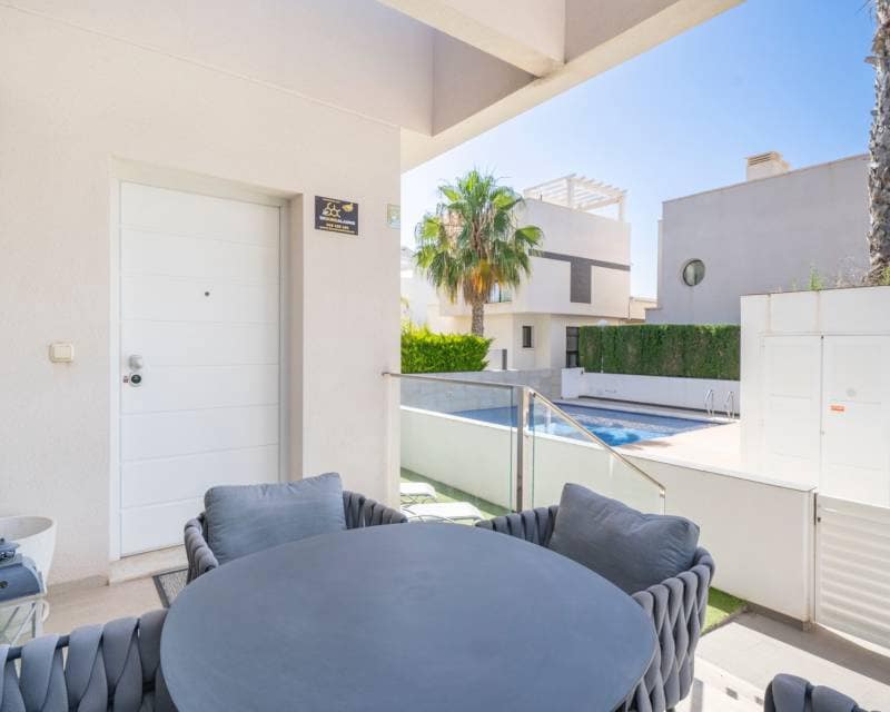 3 chambre Villa/Maison à vendre à Ciudad Quesada avec piscine garage - 399 000 € (Ref: 9924967)