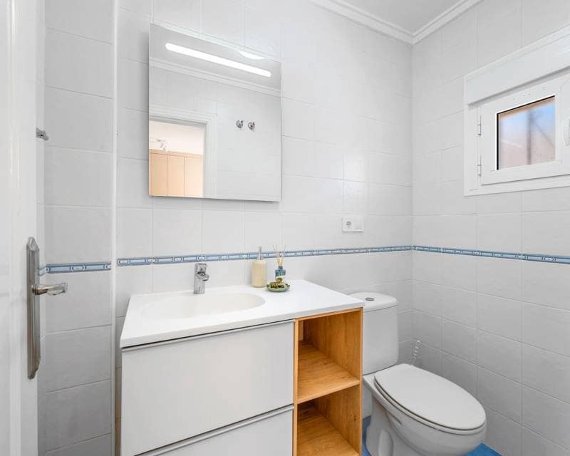 3 soveværelse Semi-Rækkehus til salg i Ciudad Quesada med swimmingpool - € 269.000 (Ref: 9925166)